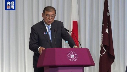 议员聚集签名，石破茂遭党内“逼宫”：不下台就罢免