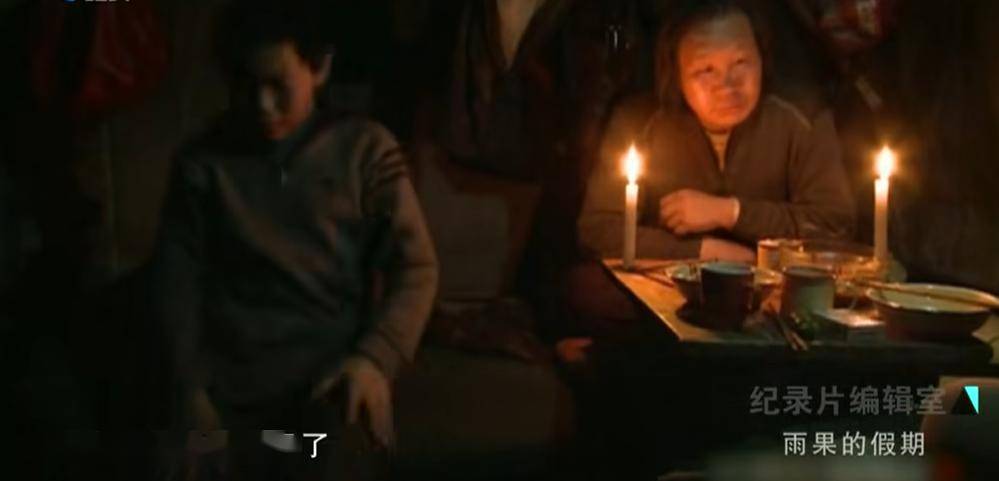 官方下场，他今年终于火了