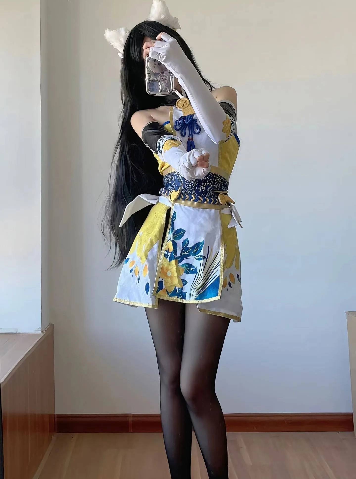《原神》胡桃再现江湖！某音美女博主cos照火遍全网，你心动了吗？