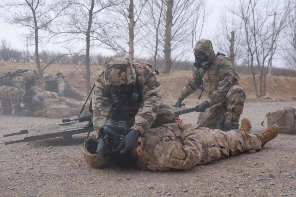 练兵备战新画卷 | “敌情”接踵而至，他们在难局险境中提升训练质效